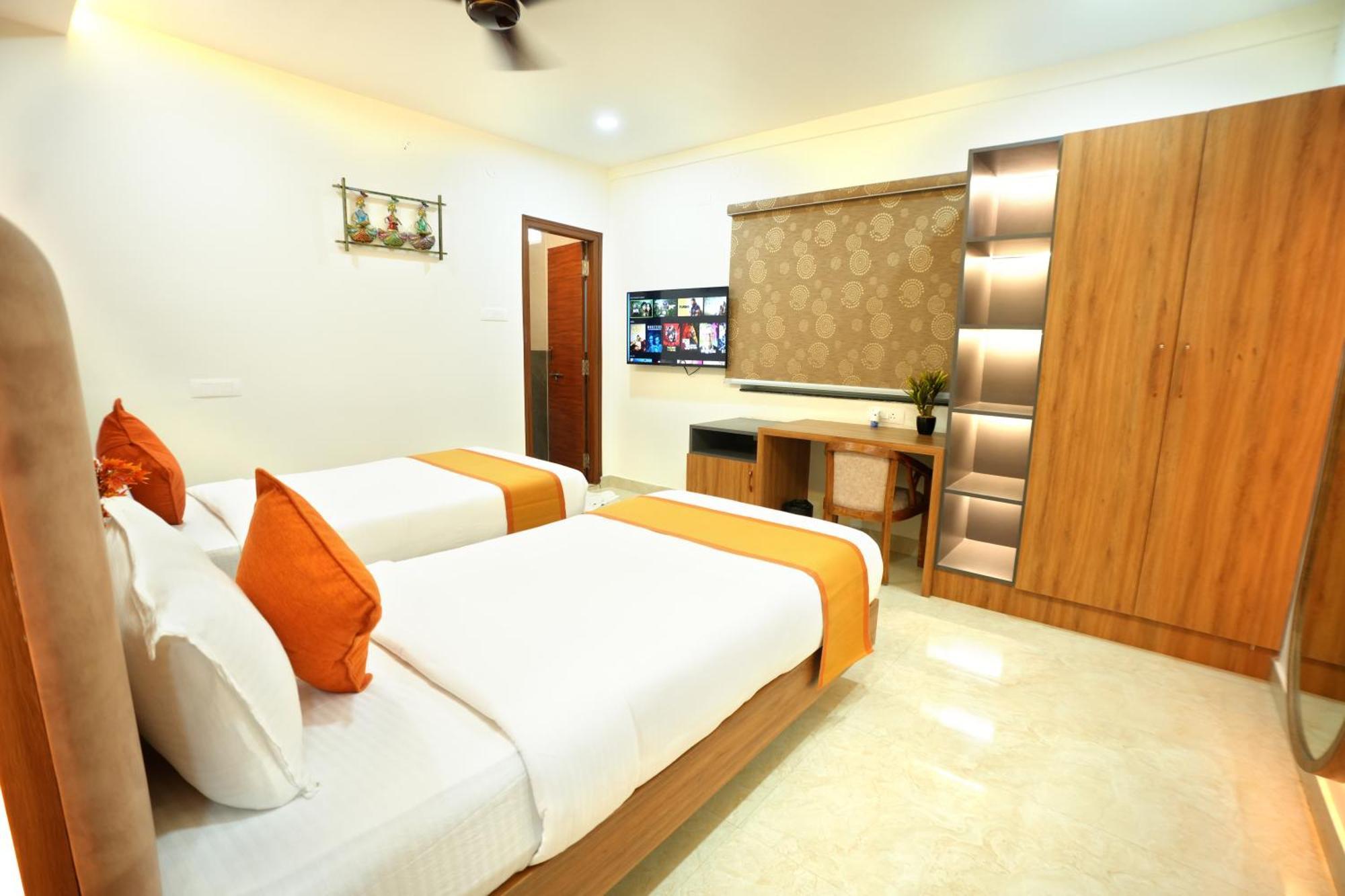 Viola Suites Hyderabad Eksteriør bilde