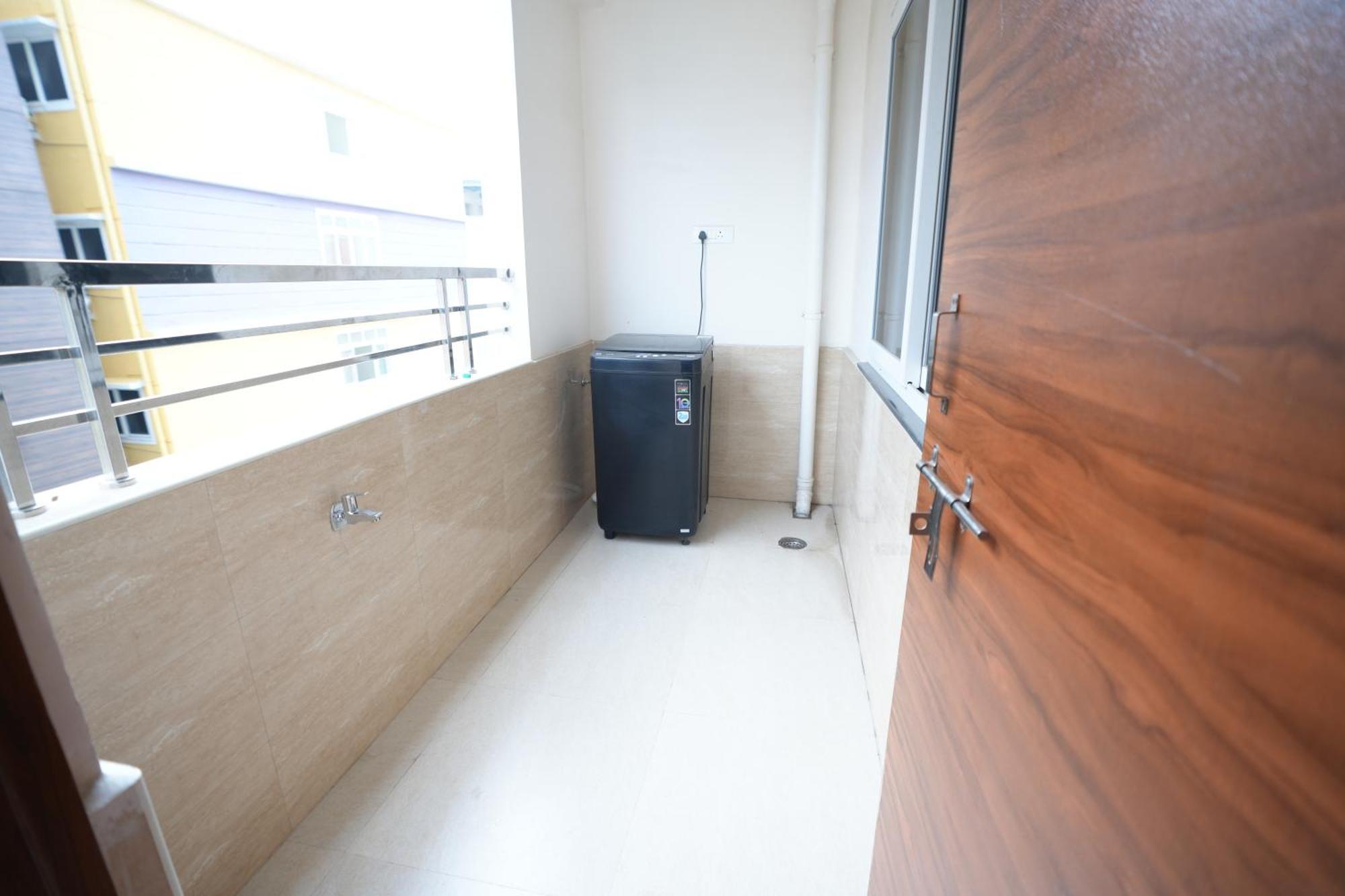 Viola Suites Hyderabad Eksteriør bilde